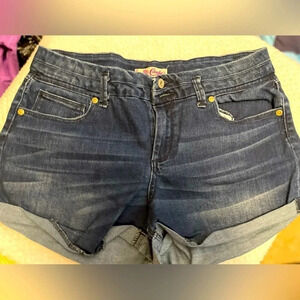 Candies shorts size 13